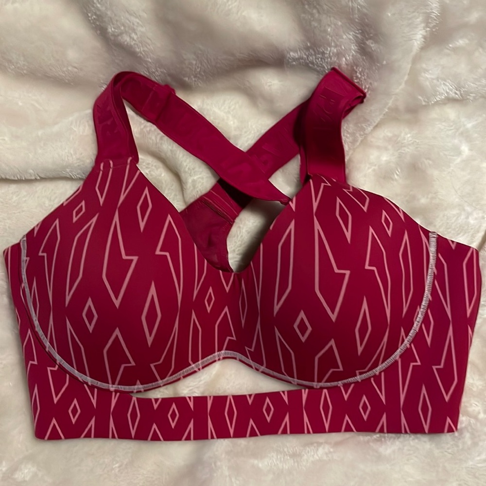 Ivy Park Sportsbra